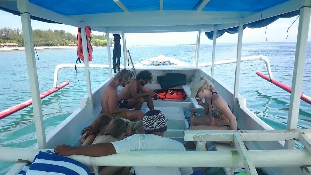 ファンタスティック コテージズ ギリ島 エクステリア 写真
