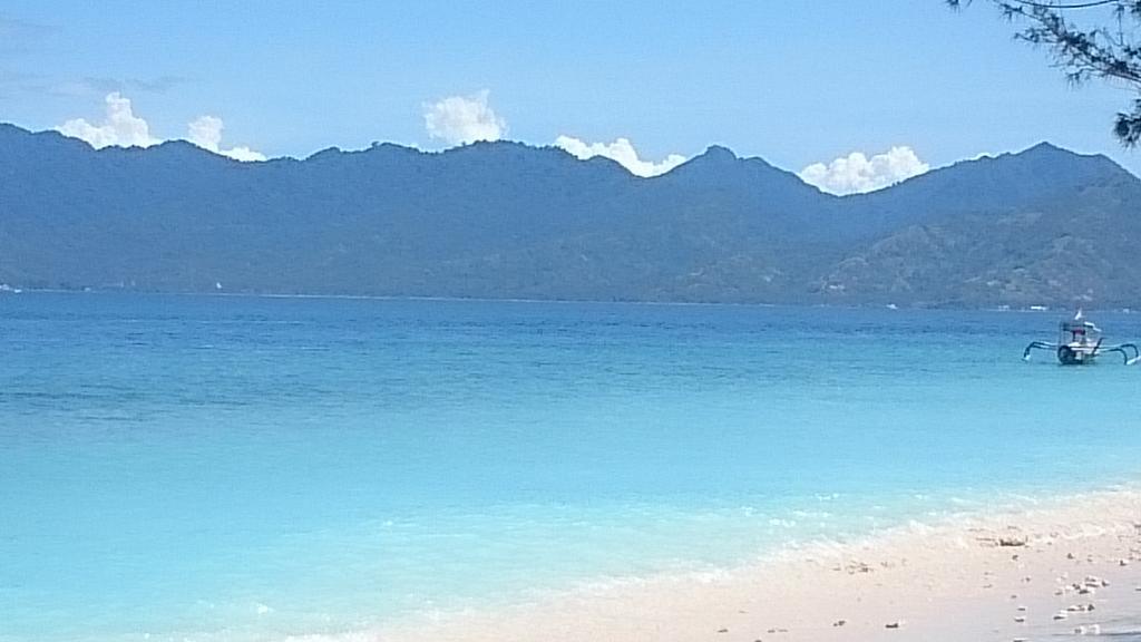 ファンタスティック コテージズ ギリ島 エクステリア 写真